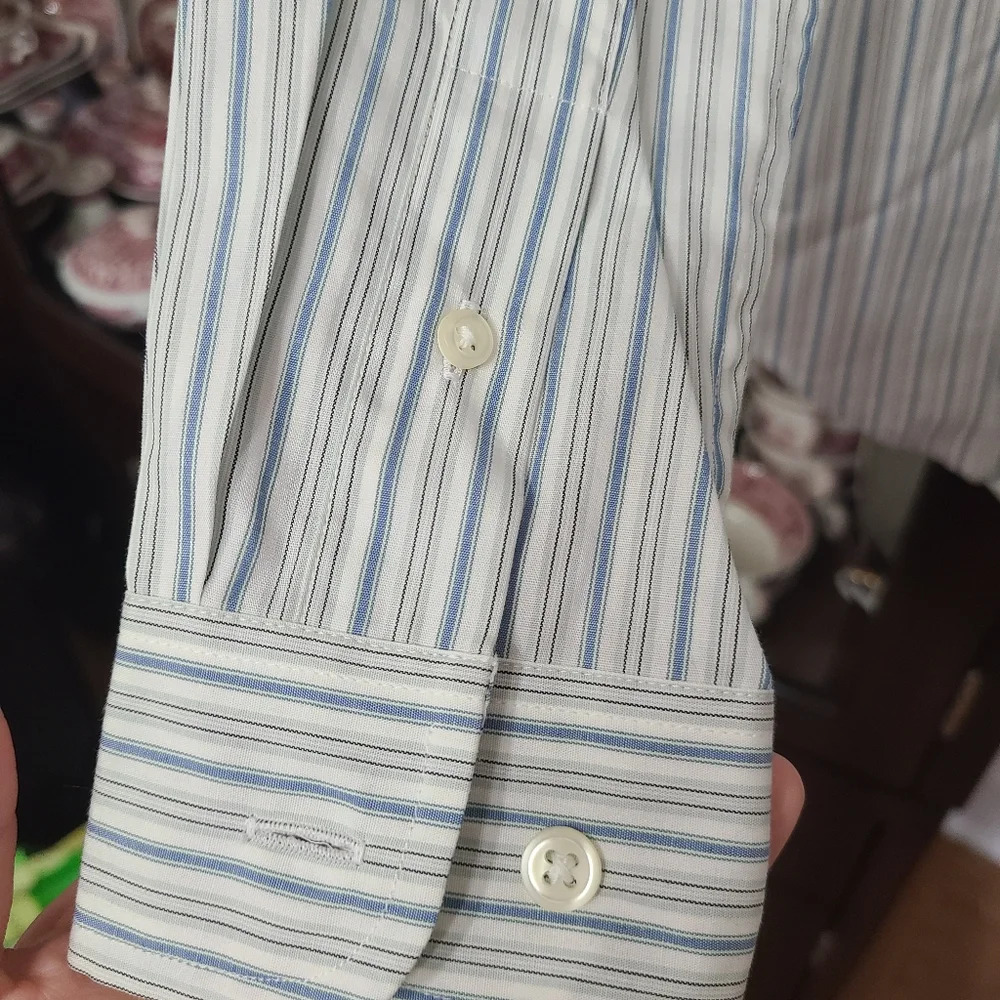 Lauren Women's Ralph Lauren Petite Striped Easy Care Cotton Shirt 6 Petite NWT - Picture 10 of 12